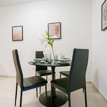 Fox Premium & Free Private Parking Lejlighed *