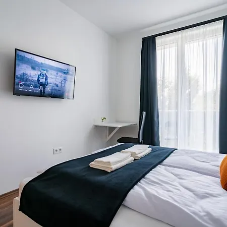 Fox Premium & Free Private Parking Lejlighed